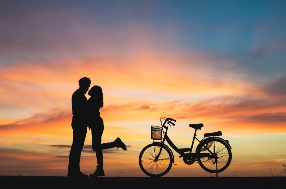 বিভিন্ন ধরনের ভালোবাসার ক্যাপশন উদাহরণ